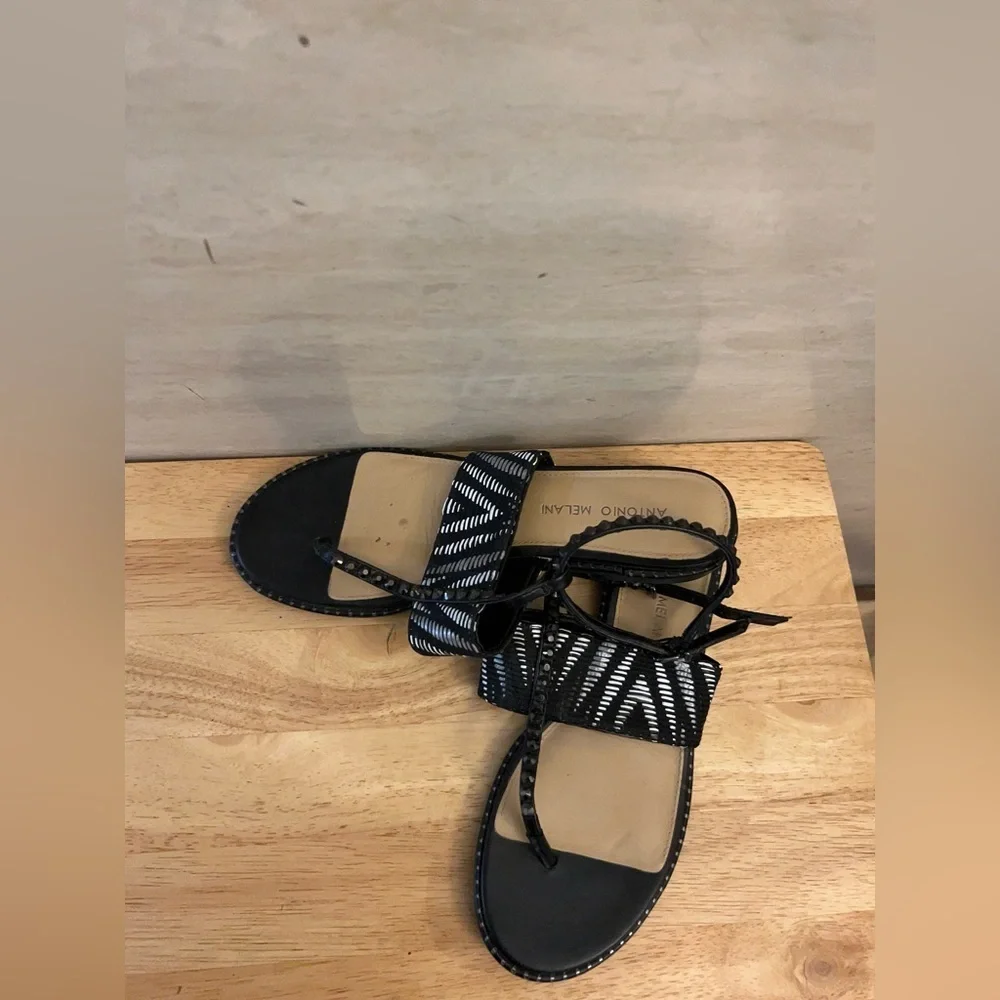Antonio Melani Black and White Chevron Patterned Sandals